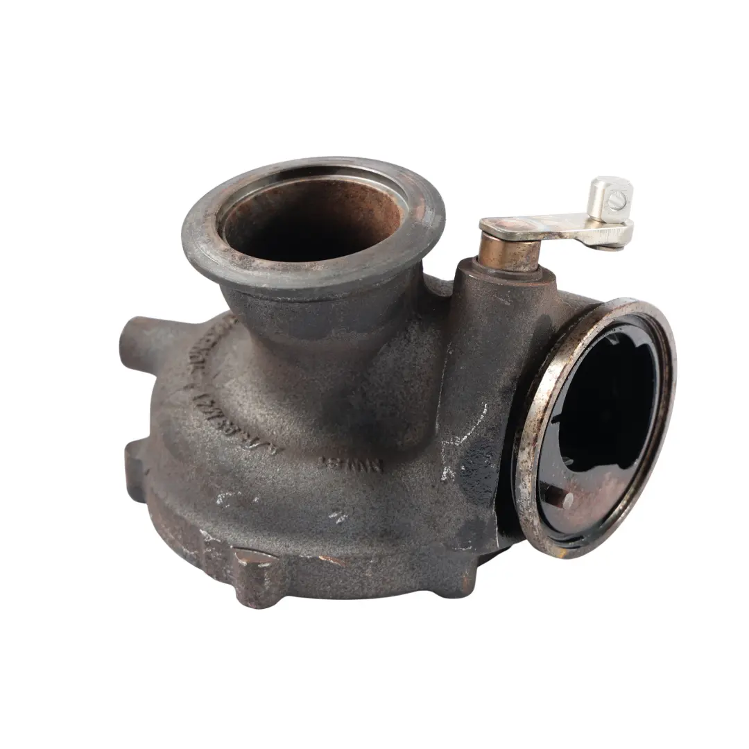 Obudowa Turbosprężarki B47D20B 25dX B47 2.0 Diesel do BMW X5 F15 o numerze 8513567 BMW X5 F15 Obudowa Turbosprężarki B47D20B 25dX B47 2.0 Diesel - SKU 8513567-3 - Numer Części 8513567