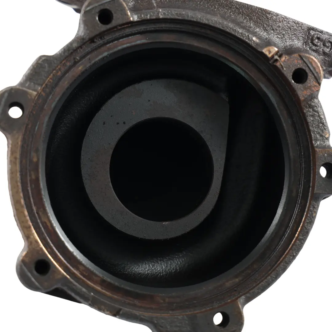 BMW X5 F15 Obudowa Turbosprężarki B47D20B 25dX B47 2.0 Diesel - SKU 8513567-5 - Numer Części 8513567