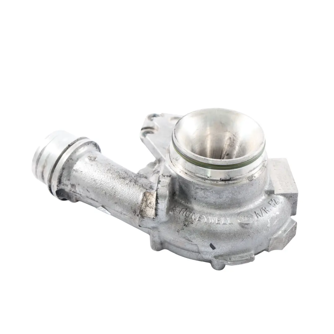 Carcasa Turbo Conducto B47 para Mini Cooper SD F55 F56 F57 F60 con número de pieza 8570081 Mini Cooper SD F55 F56 F57 F60 Carcasa Turbo Conducto B47 - SKU 8570081-1 - Número de pieza 8570081