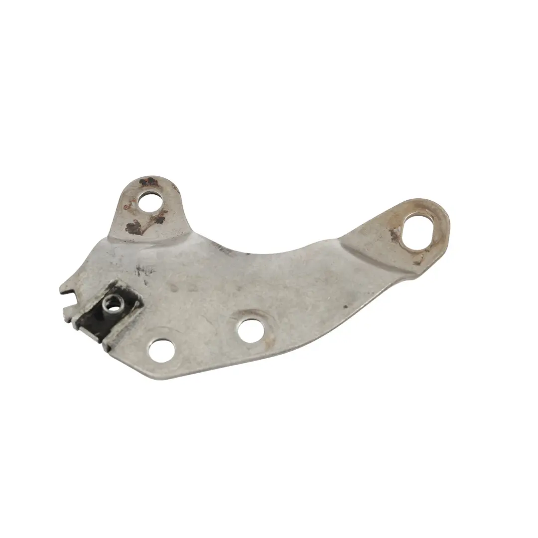 Soporte Bracket Salida Escape para BMW X5 F15 con número de pieza 8581686 BMW X5 F15 Soporte Bracket Salida Escape - SKU 8581686 - Número de pieza 8581686