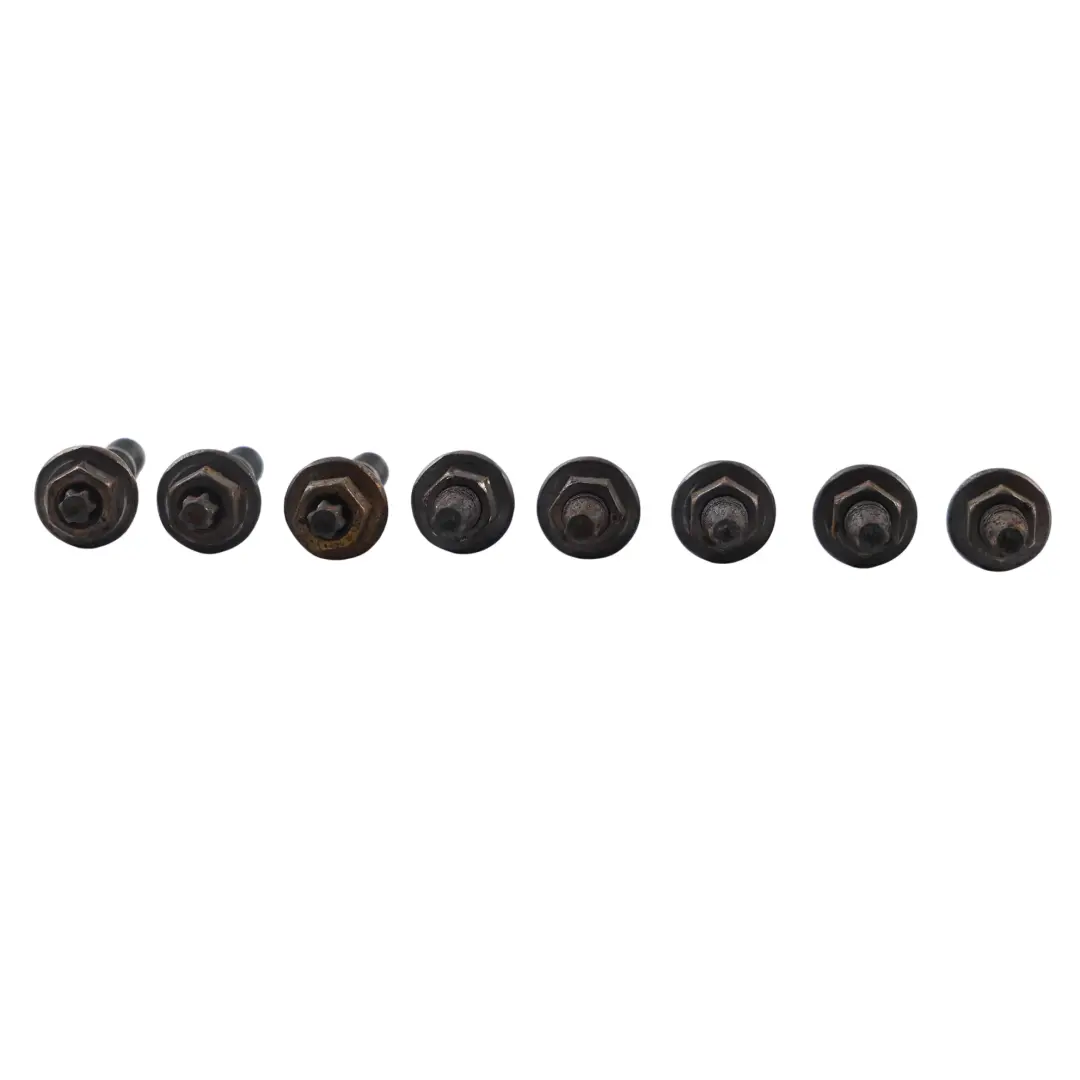 Flanschmutter M7 Set für BMW F20 F30 F31 E82 E87 E90 E91 X1 X3 X5 mit Teilenummer 8597827 BMW F20 F30 F31 E82 E87 E90 E91 X1 X3 X5 Flanschmutter M7 Set - SKU 8597827 - Teilenummer 8597827