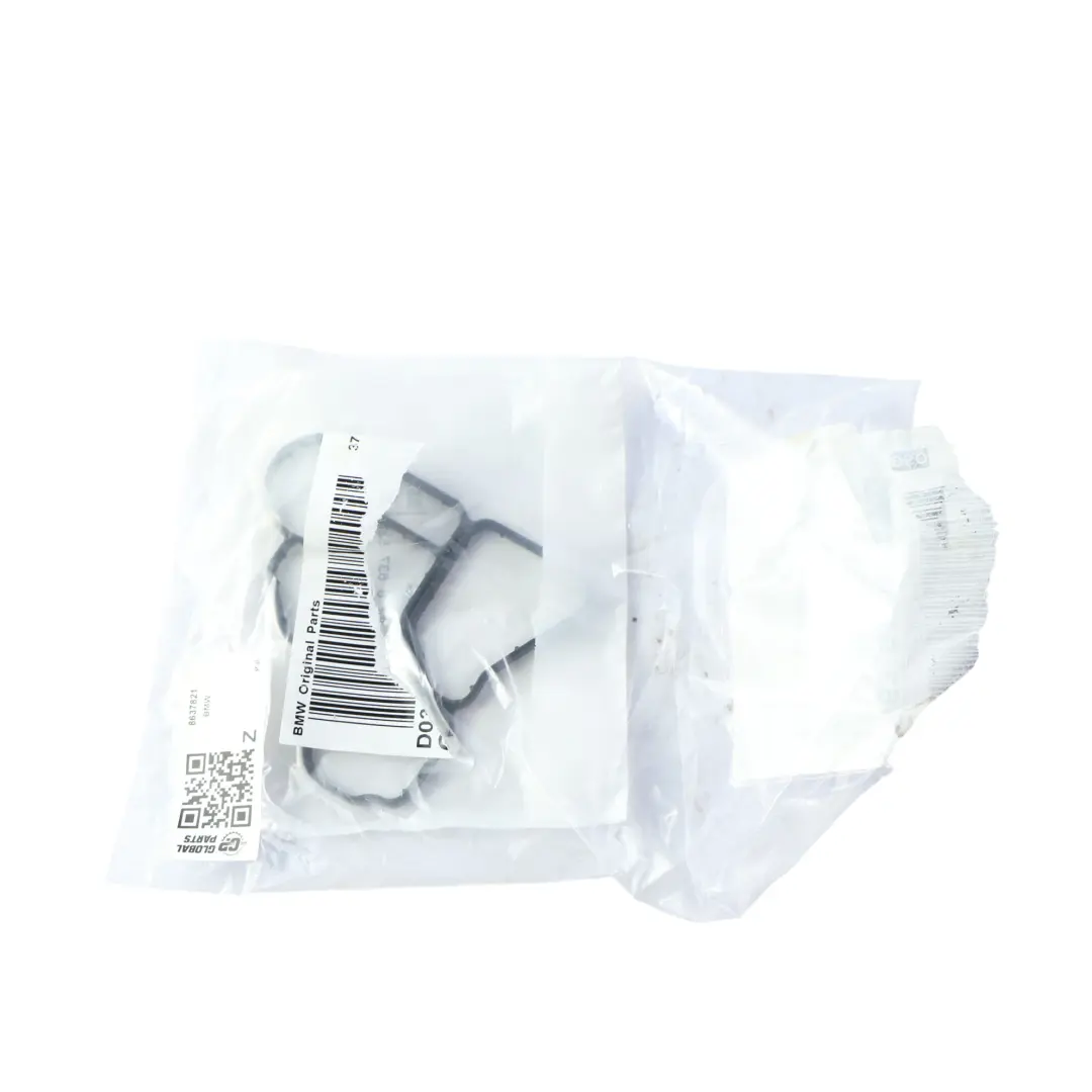 Uszczelka Filtra Oleju Benzyna do BMW E81 E87 E90 E92 F20 F30 o numerze 8637821 BMW E81 E87 E90 E92 F20 F30 Uszczelka Filtra Oleju Benzyna - SKU 8637821 - Numer Części 8637821
