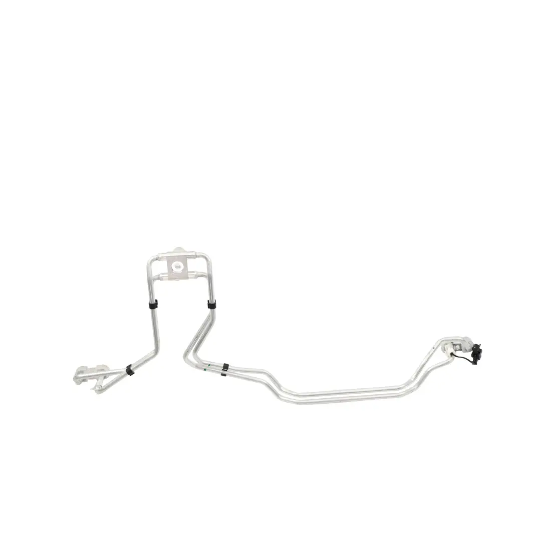 Tubo Linea Radiatore Refrigerante Batteria Alta Tensione per BMW U06 X1 U11 con numero di parte 8835156 BMW U06 X1 U11 Tubo Linea Radiatore Refrigerante Batteria Alta Tensione - SKU 8835156 - Numero di parte 8835156