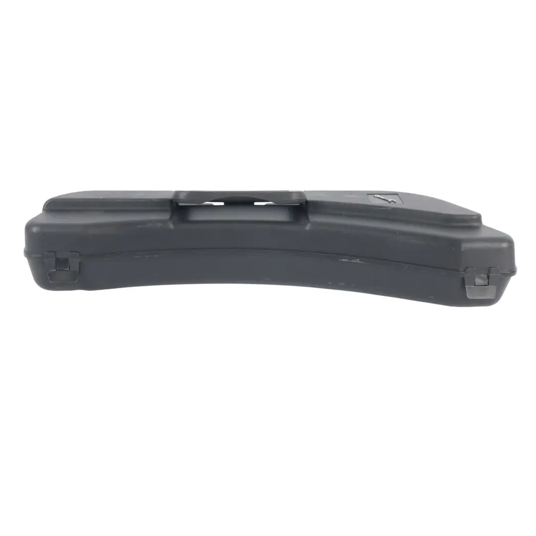 Audi A4 B7 Caja Soporte Kit Herramienta Llave Tuerca Rueda Repuesto - SKU 8E0012111A-2 - Número de pieza 8E0012111A