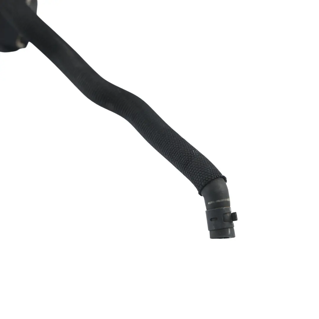 Górny Przewód Chłodnicy 3.2 AUK do Audi A4 B7 o numerze 8E0121101T Audi A4 B7 Górny Przewód Chłodnicy 3.2 AUK - SKU 8E0121101T-1 - Numer Części 8E0121101T
