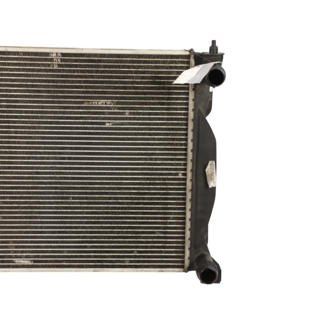 Radiador Refrigerante Unidad Enfriamiento 1.9 TDi para Audi A4 B6 B7 con número de pieza 8E0121251L Audi A4 B6 B7 Radiador Refrigerante Unidad Enfriamiento 1.9 TDi - SKU 8E0121251L - Número de pieza 8E0121251L