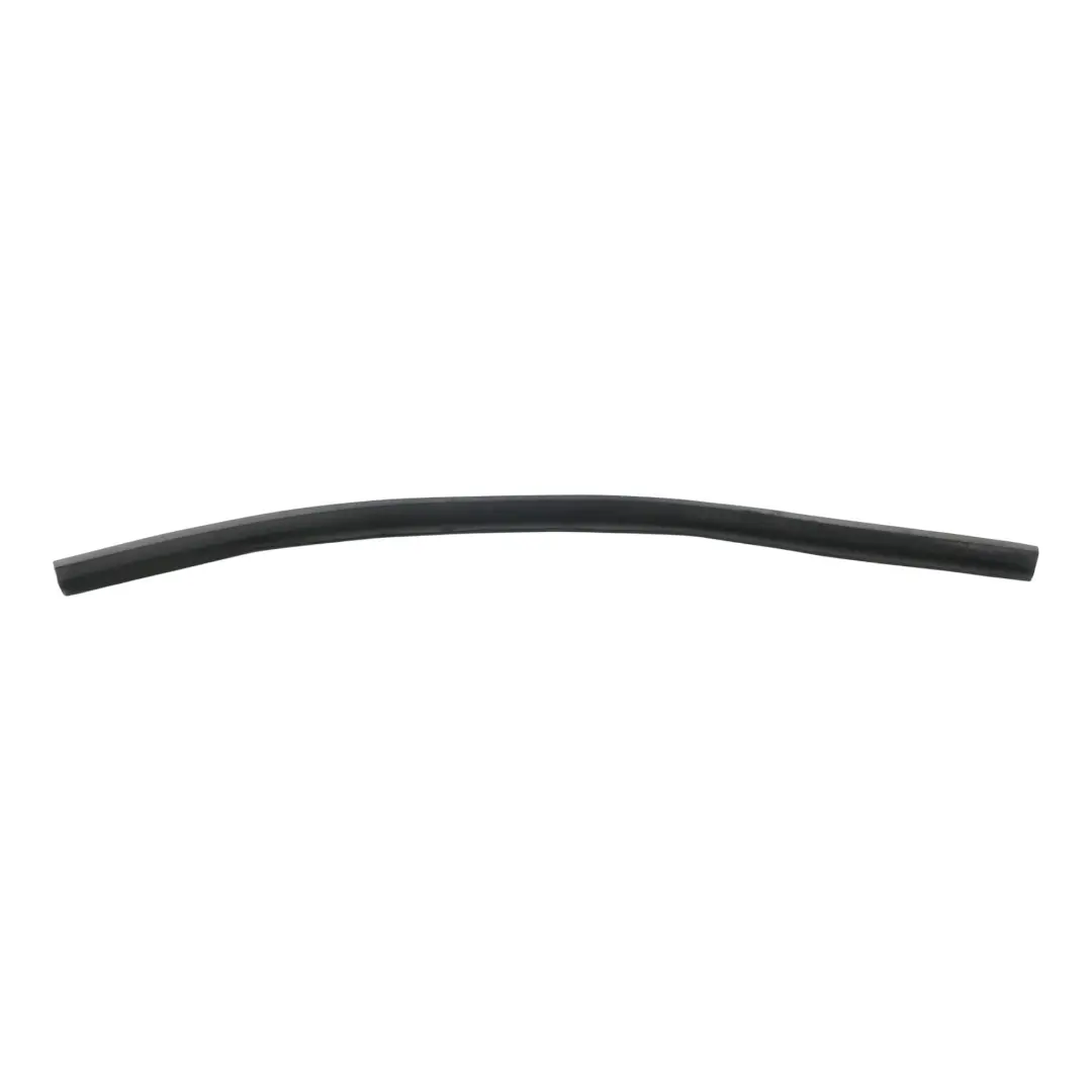 Obere Kühler Dichtung Gummi für Audi A4 S4 RS4 B7 mit Teilenummer 8E0121331 Audi A4 S4 RS4 B7 Obere Kühler Dichtung Gummi - SKU 8E0121331 - Teilenummer 8E0121331