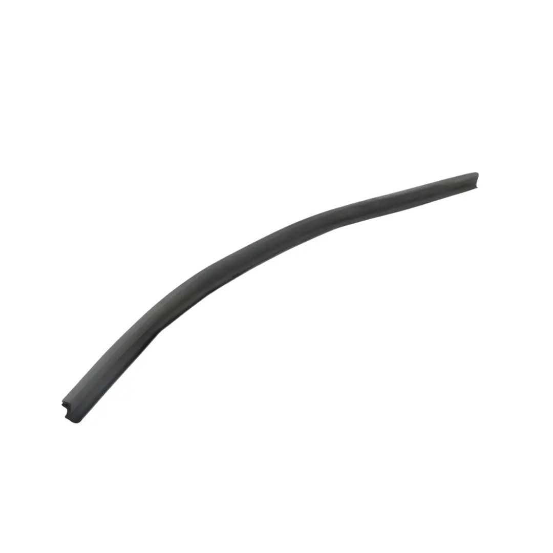 Guarnizione Gomma Radiatore Liquido Refrigerante per Audi A4 S4 RS4 B7 con numero di parte 8E0121331 Audi A4 S4 RS4 B7 Guarnizione Gomma Radiatore Liquido Refrigerante - SKU 8E0121331 - Numero di parte 8E0121331