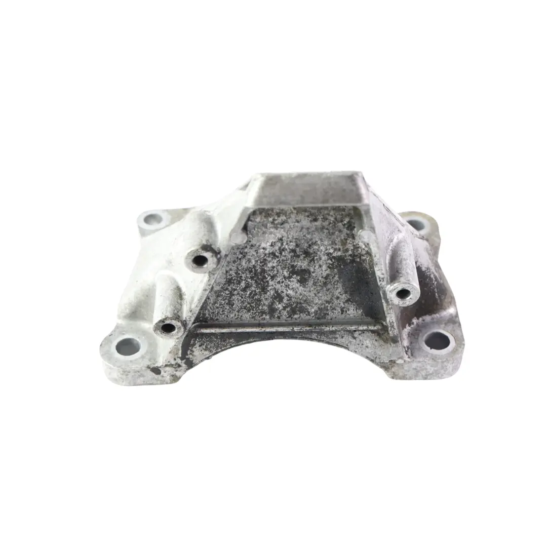 Mount Bracket Bearing 3.2 V6 Petrol to Audi A4 B7 Engine with Part number 8E0199307Q Audi A4 B7 Engine Mount Bracket Bearing 3.2 V6 Petrol - SKU 8E0199307Q - Part number 8E0199307Q