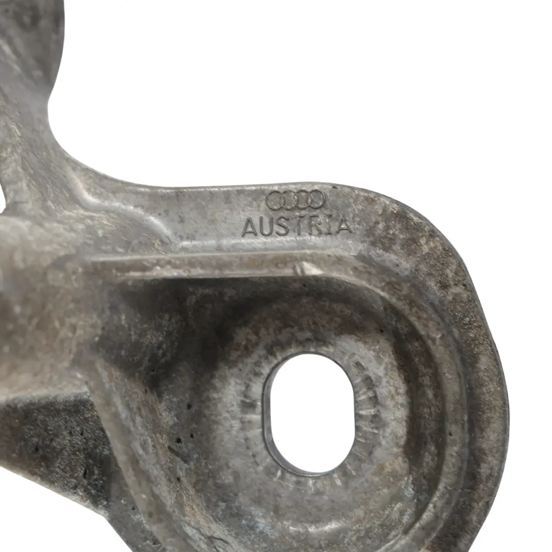 Audi A4 B7 Supporto Motore Destro - SKU 8E0199352K - Numero di parte 8E0199352K
