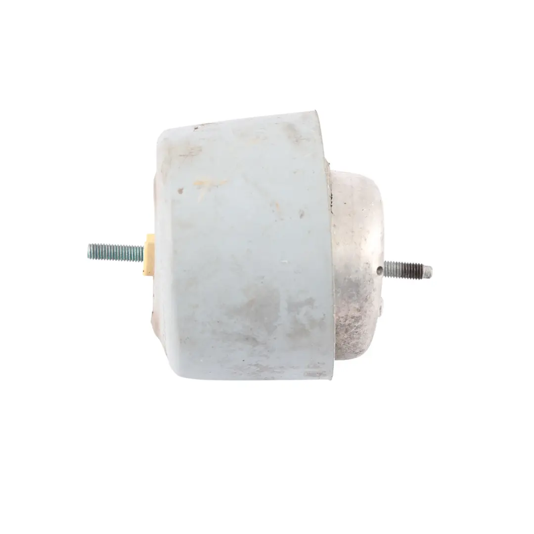 Audi A4 S4 B6 Support Moteur Fixation Droit - SKU 8E0199379AG - Numéro de pièce 8E0199379AG