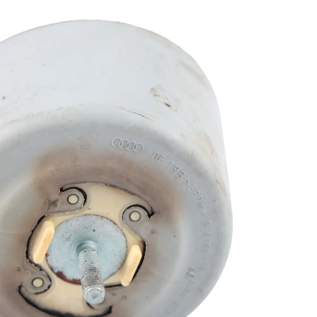 Soporte Bracket Motor Derecho para Audi A4 S4 B6 con número de pieza 8E0199379AG Audi A4 S4 B6 Soporte Bracket Motor Derecho - SKU 8E0199379AG - Número de pieza 8E0199379AG