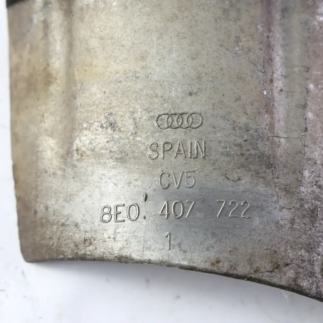 Osłona Termiczna Półosi do Audi A4 B7 o numerze 8E0407722 Audi A4 B7 Osłona Termiczna Półosi - SKU 8E0407722 - Numer Części 8E0407722