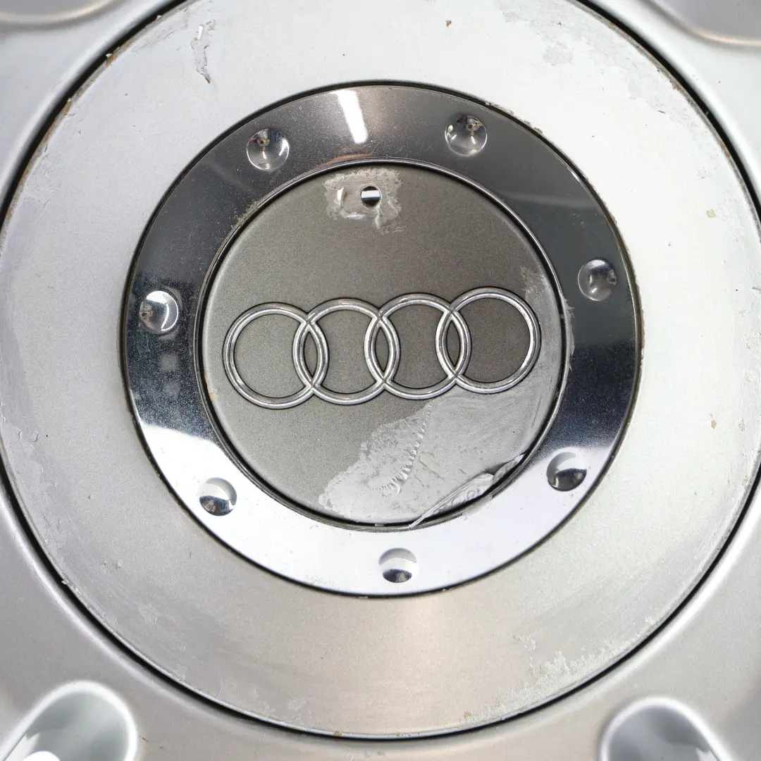 Audi A4 B7 Felga Aluminiowa Srebrna 17" ET:45 7,5J - SKU 8E0601025AS-2 - Numer Części 8E0601025AS