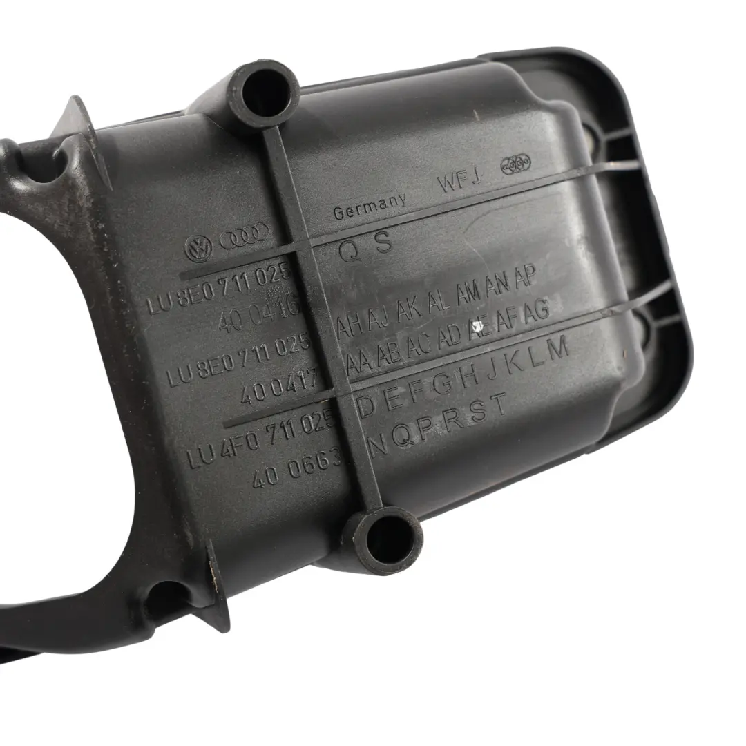 Couvercle Boîtier Mécanisme Levier Vitesses Manuelle pour Audi A4 B7 à propos du numéro de pièce 8E0711290 Audi A4 B7 Couvercle Boîtier Mécanisme Levier Vitesses Manuelle - SKU 8E0711290 - Numéro de pièce 8E0711290