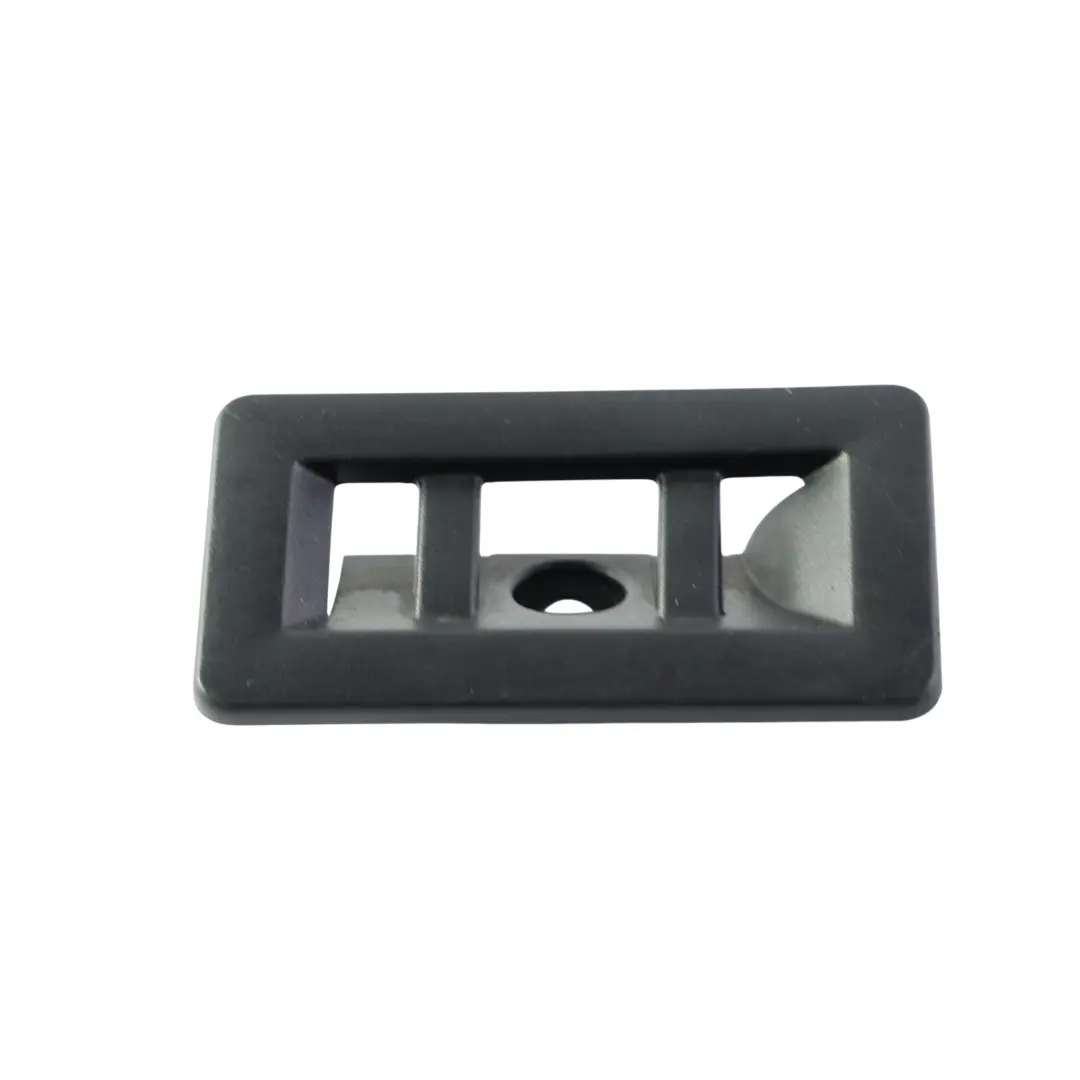 3R Griglia Aerazione Copertura Sinistra Nero per Audi A4 B7 Seat Exeo con numero di parte 8E0819275A Audi A4 B7 Seat Exeo 3R Griglia Aerazione Copertura Sinistra Nero - SKU 8E0819275A - Numero di parte 8E0819275A