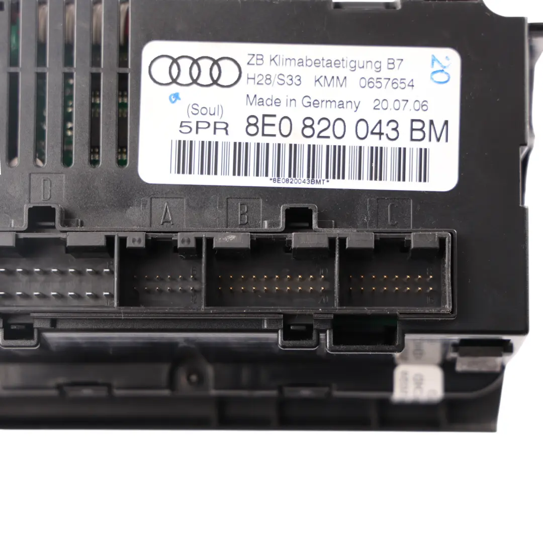 Interruttore Pannello Climatizzatore Aria Condizionata per Audi A4 B7 con numero di parte 8E0820043BM Audi A4 B7 Interruttore Pannello Climatizzatore Aria Condizionata - SKU 8E0820043BM - Numero di parte 8E0820043BM