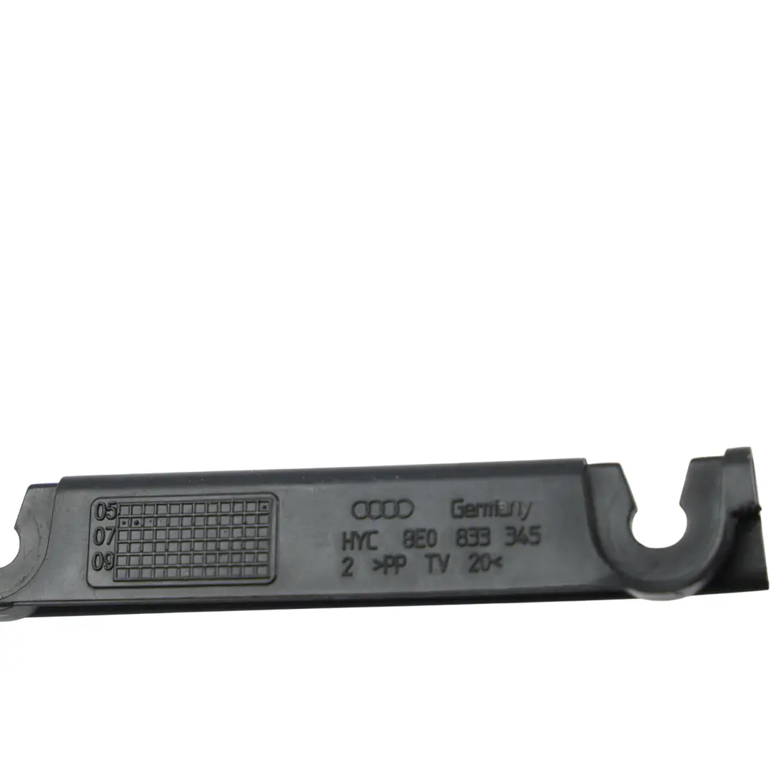 Türdichtung Gummi Halterung Hinten Links für Audi A4 B7 mit Teilenummer 8E0833345 Audi A4 B7 Türdichtung Gummi Halterung Hinten Links - SKU 8E0833345 - Teilenummer 8E0833345