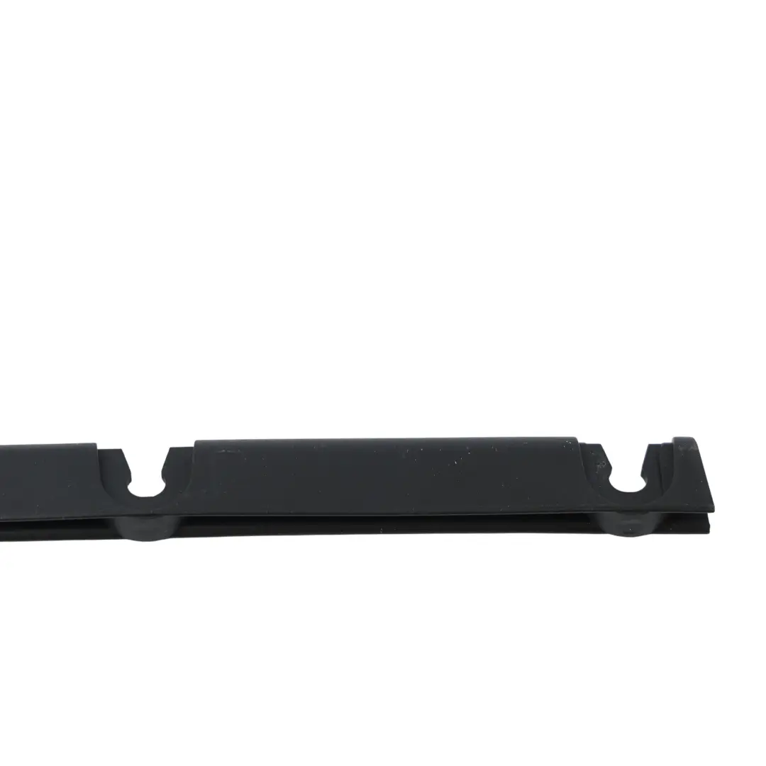 Audi A4 B7 Türdichtung Gummi Halterung Hinten Links - SKU 8E0833345 - Teilenummer 8E0833345