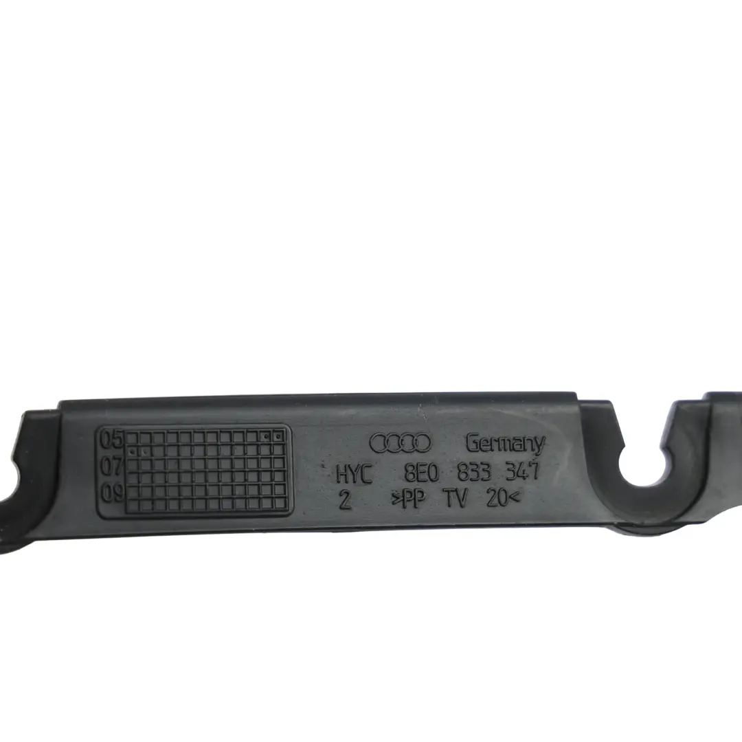 Audi A4 S4 8E RS4 B7 Seat Exeo 3R Riel Retención Puerta Trasera Izq - SKU 8E0833347 - Número de pieza 8E0833347