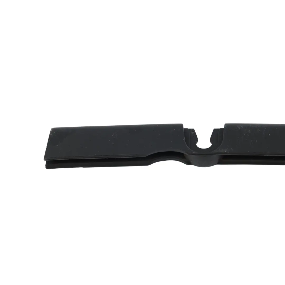Audi A4 S4 8E RS4 B7 Seat Exeo 3R Guida Porta Posteriore Sinistra - SKU 8E0833347 - Numero di parte 8E0833347