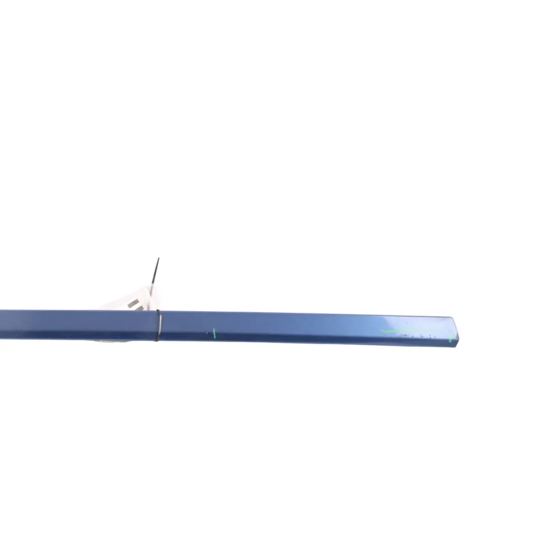 Front Right Door O/S Moulding Trim Strip Mauritiusblau Perleffekt-Z5C to Audi A4 B7 with Part number 8E0853954 Audi A4 B7 Front Right Door O/S Moulding Trim Strip Mauritiusblau Perleffekt-Z5C - SKU 8E0853954-MAU - Part number 8E0853954
