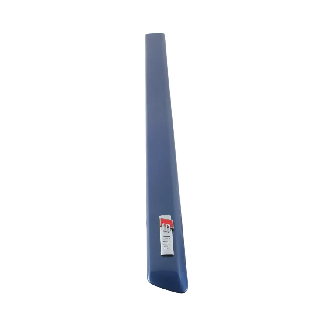 Listwa Drzwi Tylnych S Line Lewa Mauritiusblau Z5C 8E0853964 do Audi A4 B7 o numerze 8E0853963 Audi A4 B7 Listwa Drzwi Tylnych S Line Lewa Mauritiusblau Z5C 8E0853964 - SKU 8E0853963-MAU - Numer Części 8E0853963