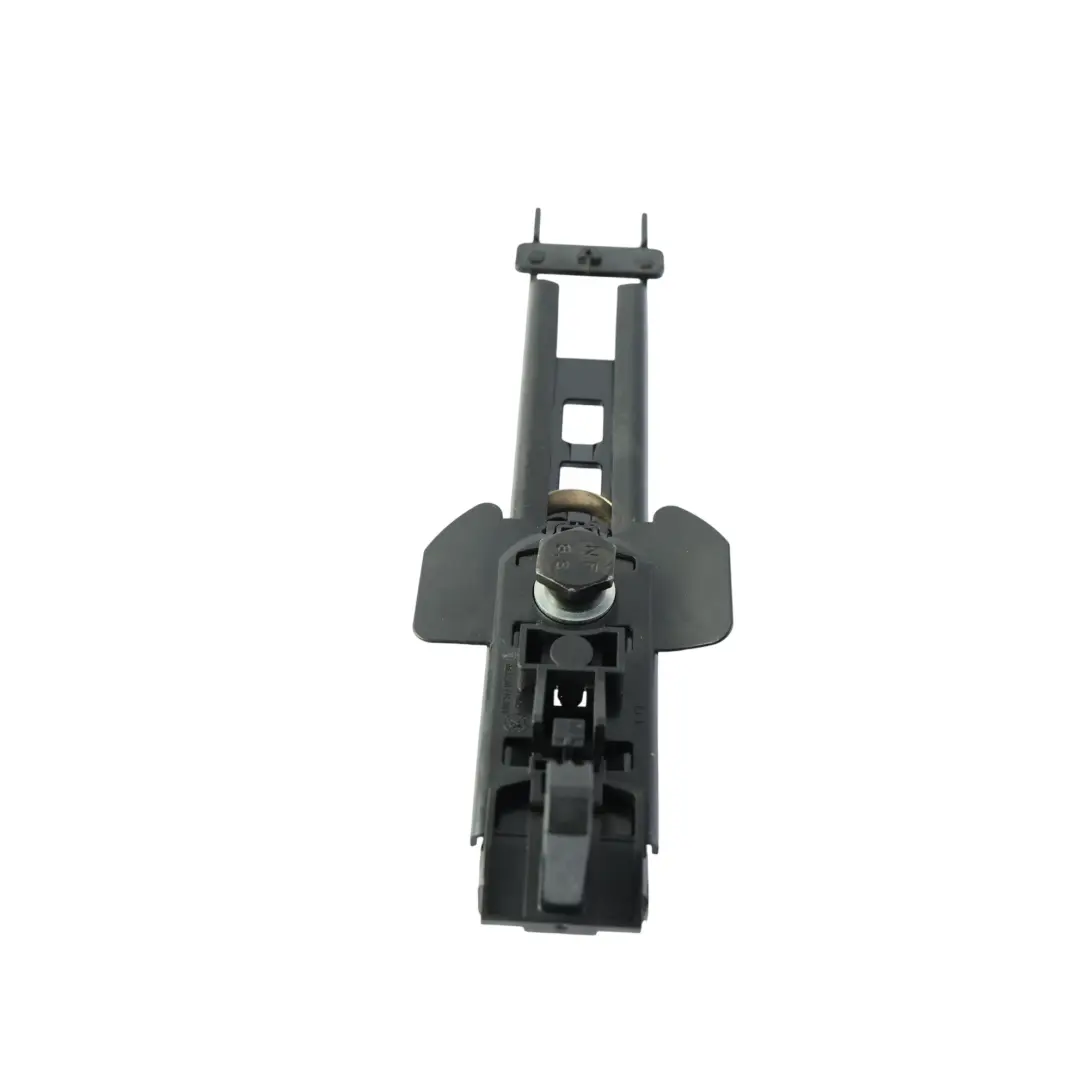 Regolatore Altezza Cintura Sicurezza Anteriore per Audi A4 B8 con numero di parte 8E0857833E Audi A4 B8 Regolatore Altezza Cintura Sicurezza Anteriore - SKU 8E0857833E - Numero di parte 8E0857833E