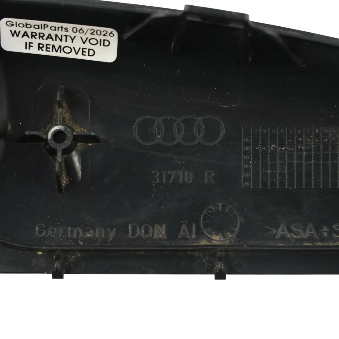 Dolna Osłona Obudowy Lusterka Prawa Czarna do Audi A3 8P A4 B7 o numerze 8E0858524A Audi A3 8P A4 B7 Dolna Osłona Obudowy Lusterka Prawa Czarna - SKU 8E0858524A-1 - Numer Części 8E0858524A