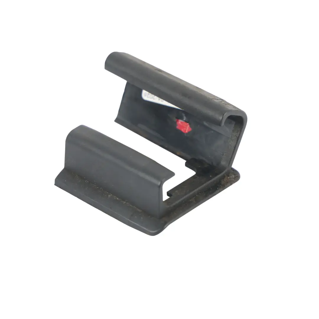 Cubierta Riel Asiento Delantero Izquierdo Negro Soul para Audi A4 B7 con número de pieza 8E0881347E Audi A4 B7 Cubierta Riel Asiento Delantero Izquierdo Negro Soul - SKU 8E0881347E - Número de pieza 8E0881347E
