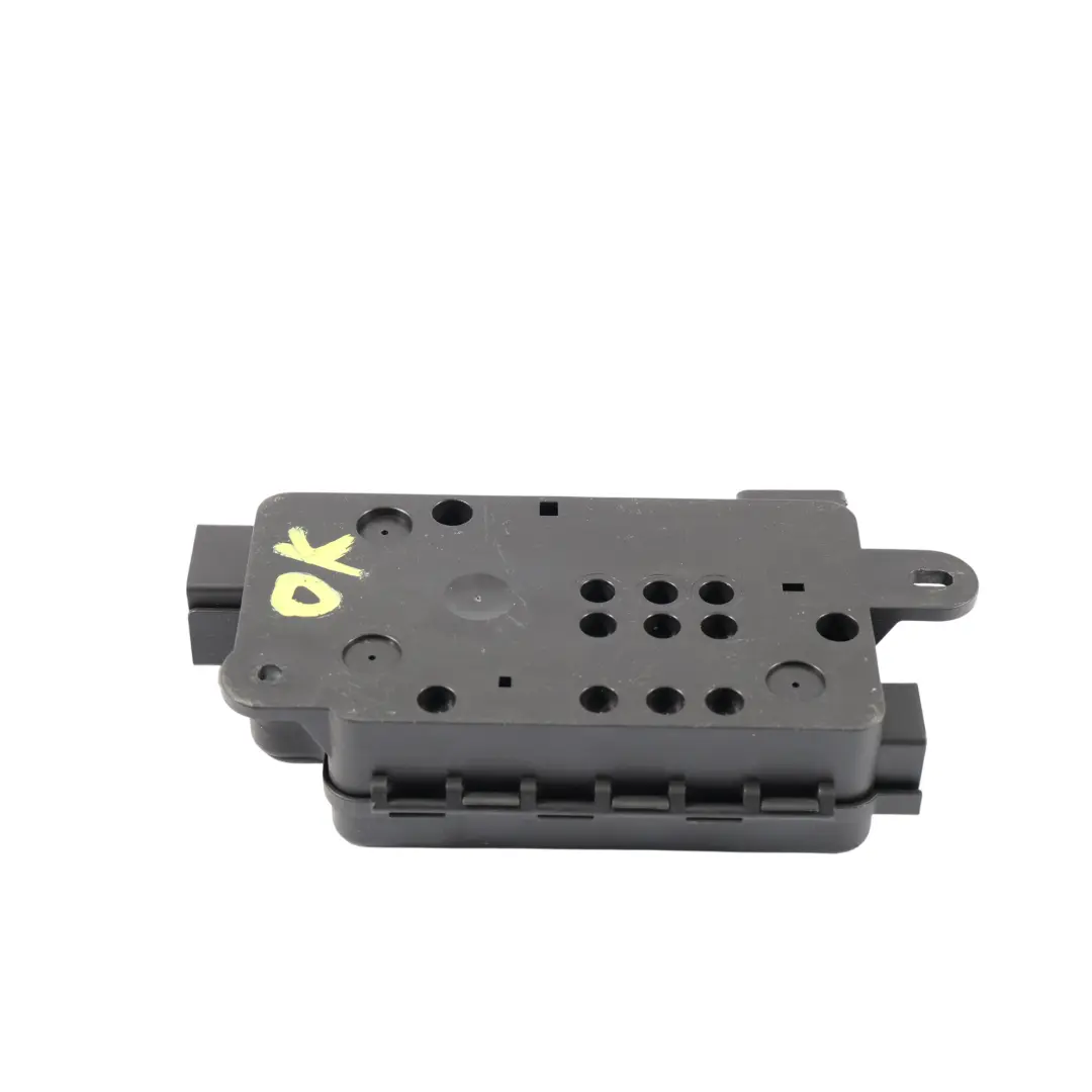 Audi RS4 B7 8E 8H Batterie Hauptsicherungskasten Abdeckung Halterung - SKU 8E0937548 - Teilenummer 8E0937548