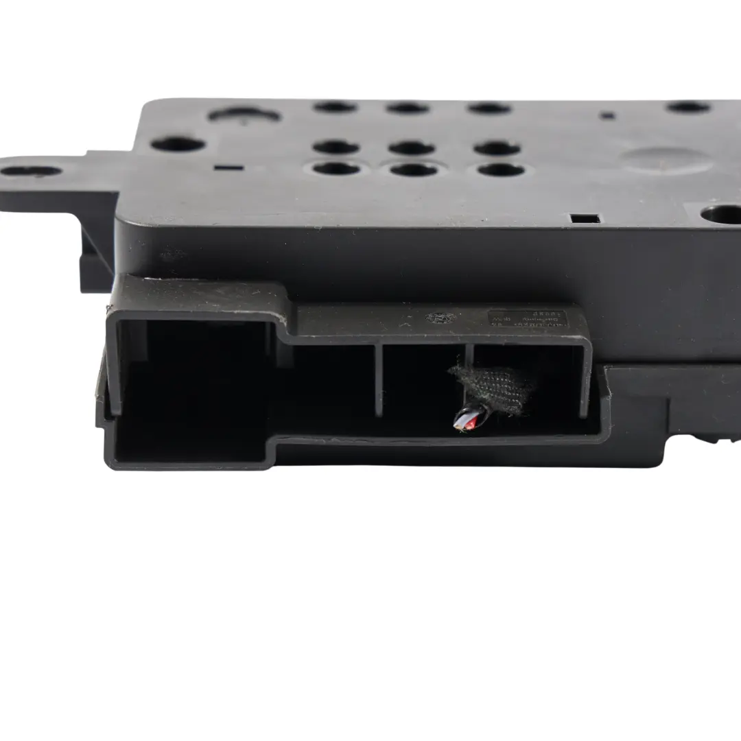 Audi RS4 B7 8E 8H Batterie Hauptsicherungskasten Abdeckung Halterung - SKU 8E0937548 - Teilenummer 8E0937548