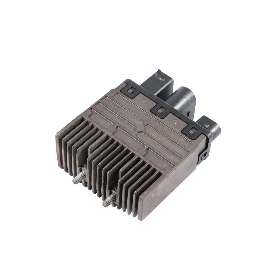 Módulo Control Ventilador Radiador ECU 4.2 FSI BNS para Audi RS4 B7 con número de pieza 8E0959501AA Audi RS4 B7 Módulo Control Ventilador Radiador ECU 4.2 FSI BNS - SKU 8E0959501AA - Número de pieza 8E0959501AA