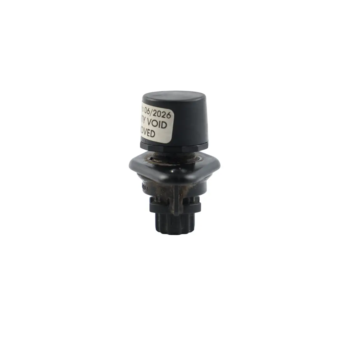 Heckklappe Kofferraum Anschlag Puffer für Audi A4 B7 A6 C6 A8 D3 mit Teilenummer 8E5827249B Audi A4 B7 A6 C6 A8 D3 Heckklappe Kofferraum Anschlag Puffer - SKU 8E5827249B - Teilenummer 8E5827249B