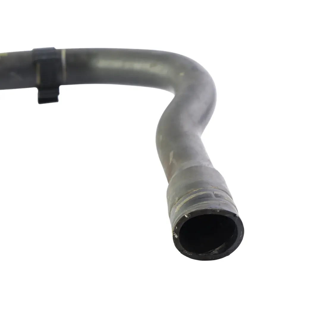 Tubo Manicotto Radiatore Liquido Refrigerante per Ford S-Max con numero di parte 8G91-8260-AC Ford S-Max Tubo Manicotto Radiatore Liquido Refrigerante - SKU 8G91-8260-AC - Numero di parte 8G91-8260-AC