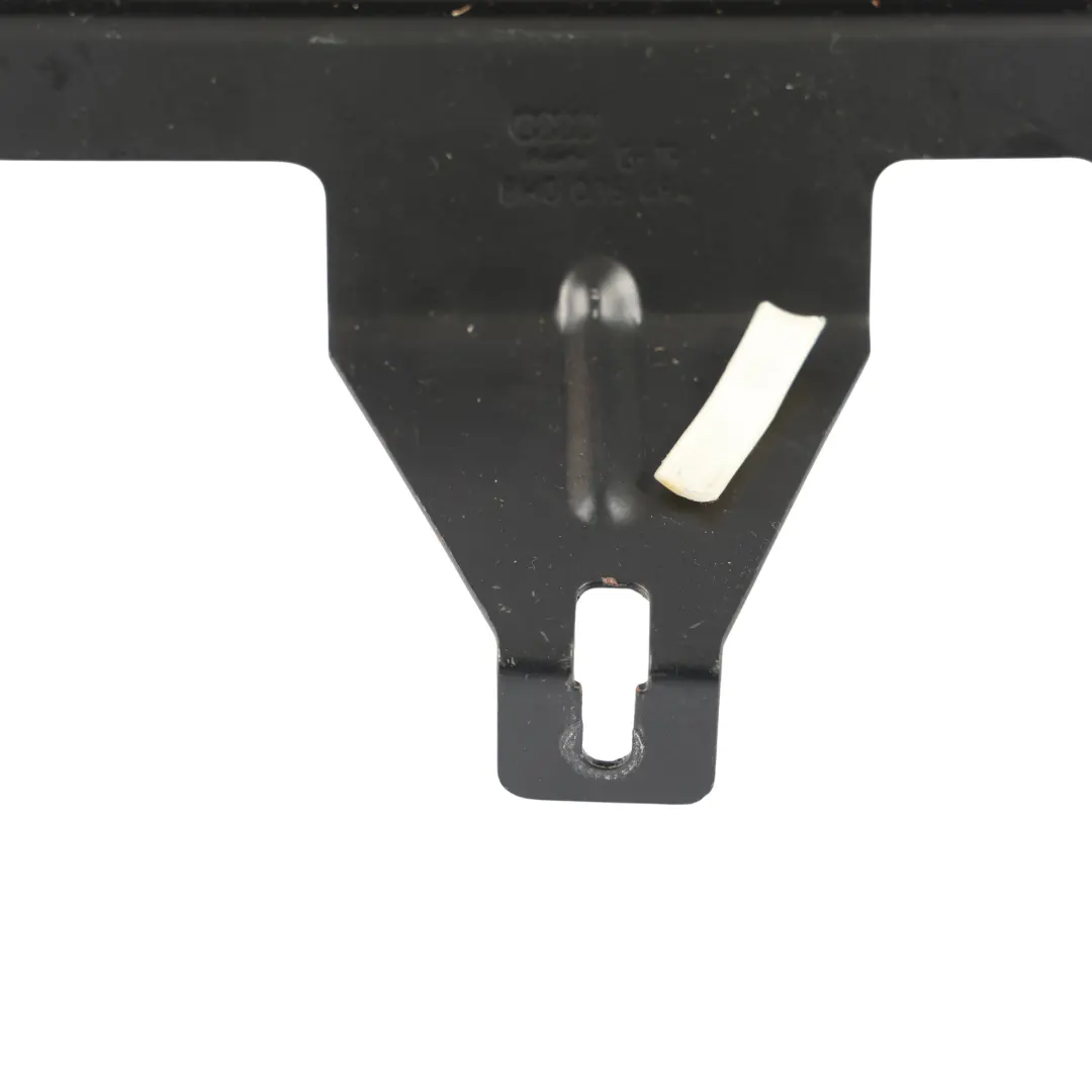 Soporte Bracket Módulo Unidad Control Motor ECU para Audi A4 B7 con número de pieza 8H0035464B Audi A4 B7 Soporte Bracket Módulo Unidad Control Motor ECU - SKU 8H0035464B - Número de pieza 8H0035464B