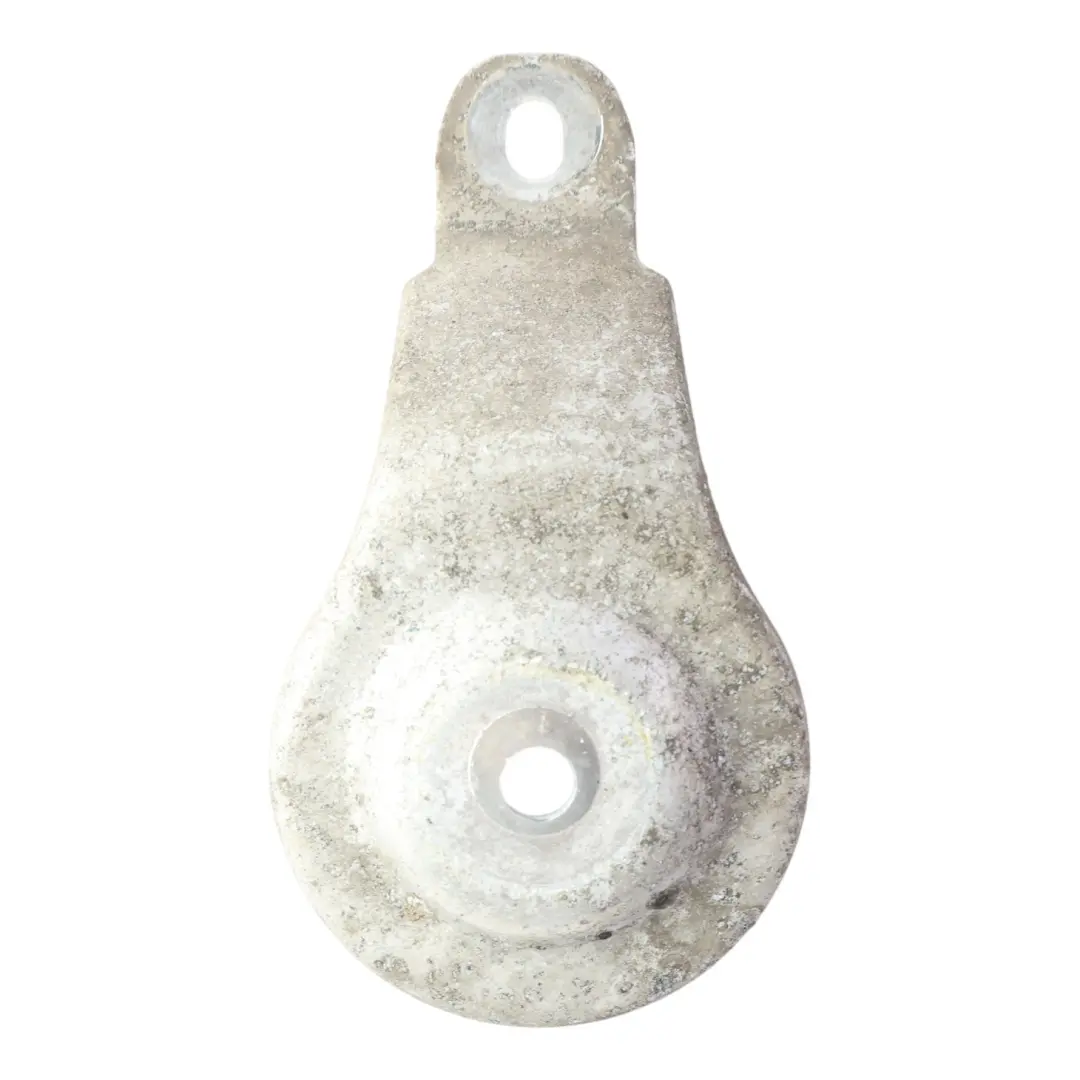 Support Barre Panhard Berceau Essieu Arrière Gauche pour Audi A4 B7 à propos du numéro de pièce 8H0505149 Audi A4 B7 Support Barre Panhard Berceau Essieu Arrière Gauche - SKU 8H0505149 - Numéro de pièce 8H0505149