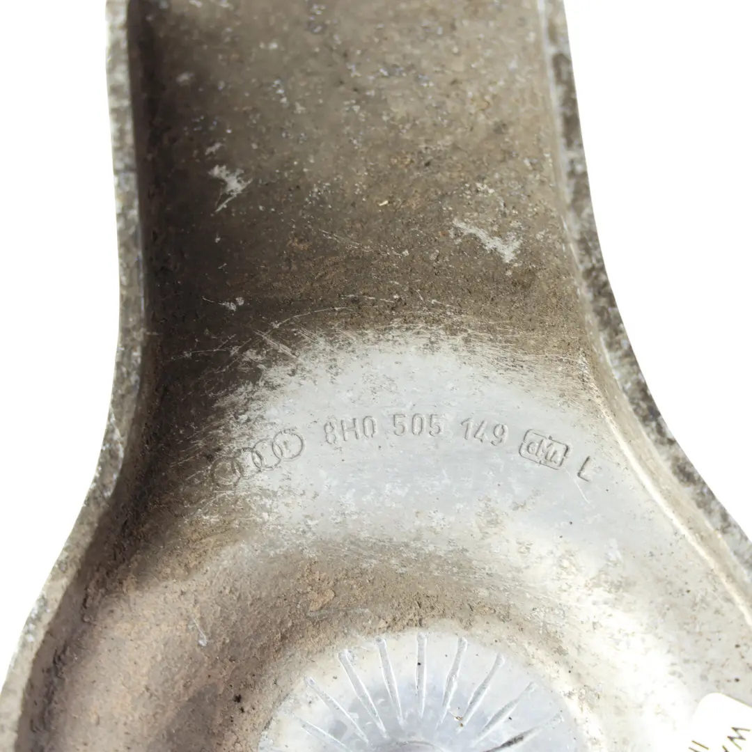 Wspornik Drążka Zawieszenia Tylnej Osi Lewy do Audi A4 B7 o numerze 8H0505149 Audi A4 B7 Wspornik Drążka Zawieszenia Tylnej Osi Lewy - SKU 8H0505149 - Numer Części 8H0505149