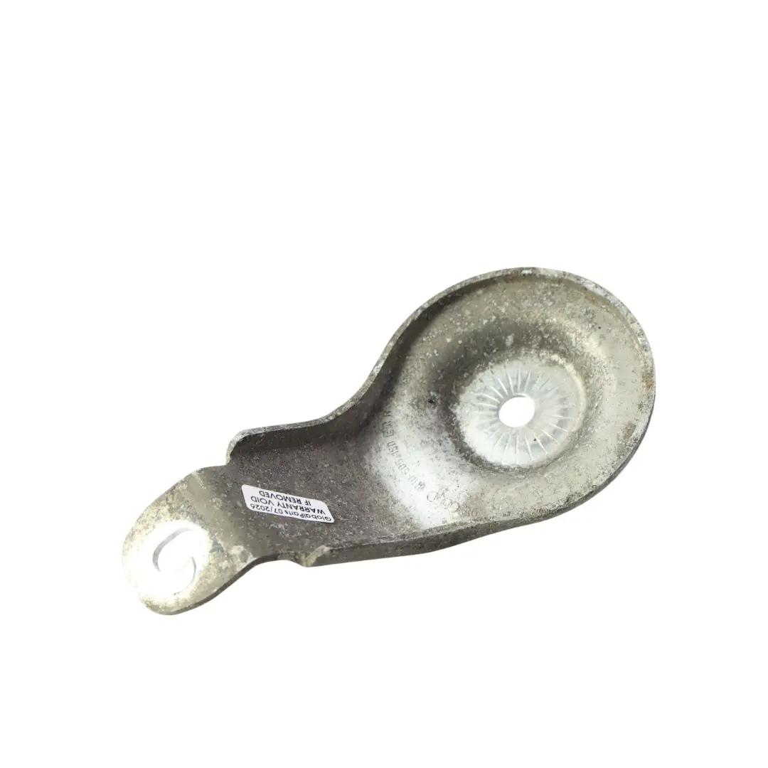 Soporte Barra Panhard Bastidor Eje Trasero Derecho para Audi A4 B7 con número de pieza 8H0505150 Audi A4 B7 Soporte Barra Panhard Bastidor Eje Trasero Derecho - SKU 8H0505150 - Número de pieza 8H0505150