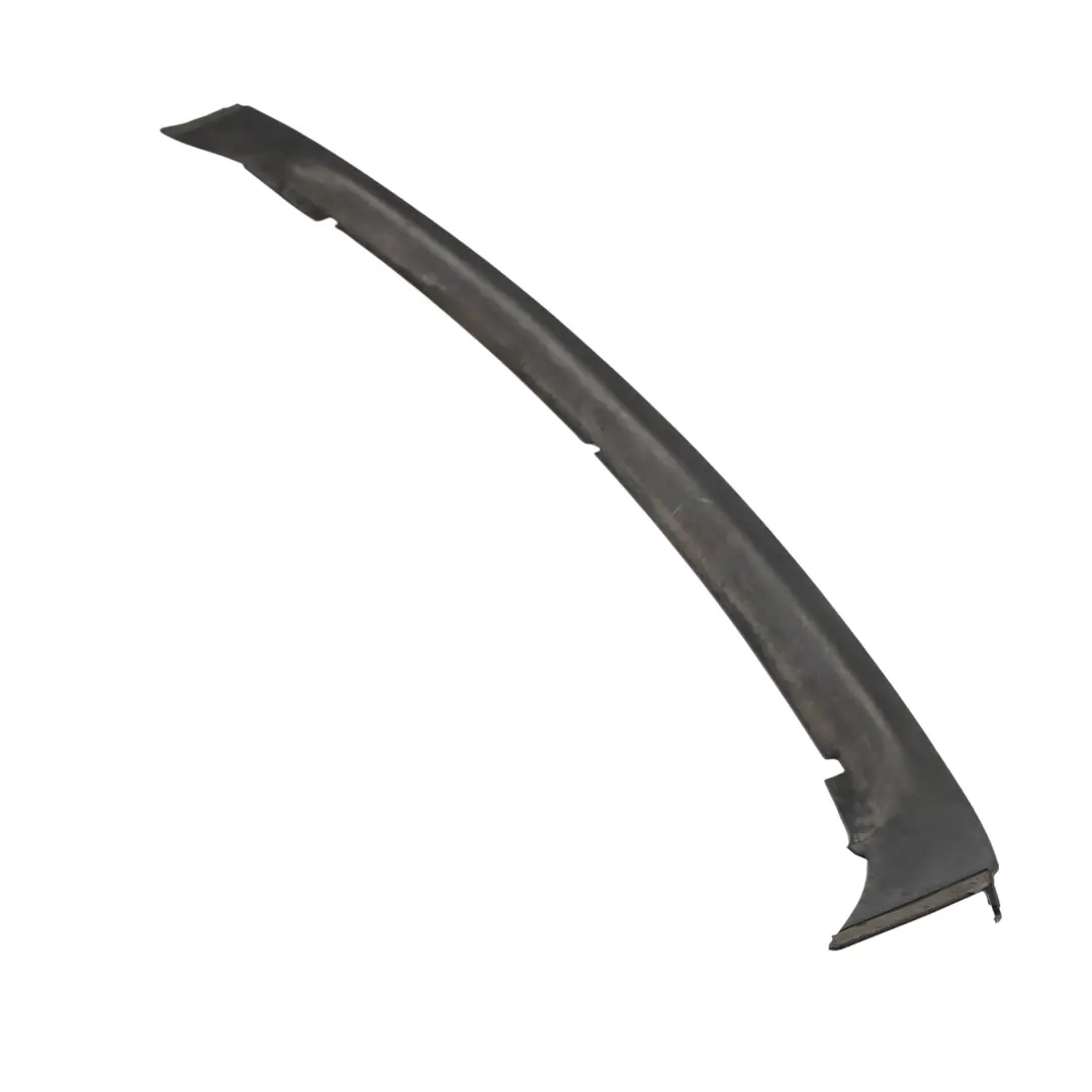 Moldura Superior Paragolpes Trasero Negro para Audi A4 B7 Cabrio con número de pieza 8H0807421 Audi A4 B7 Cabrio Moldura Superior Paragolpes Trasero Negro - SKU 8H0807421 - Número de pieza 8H0807421