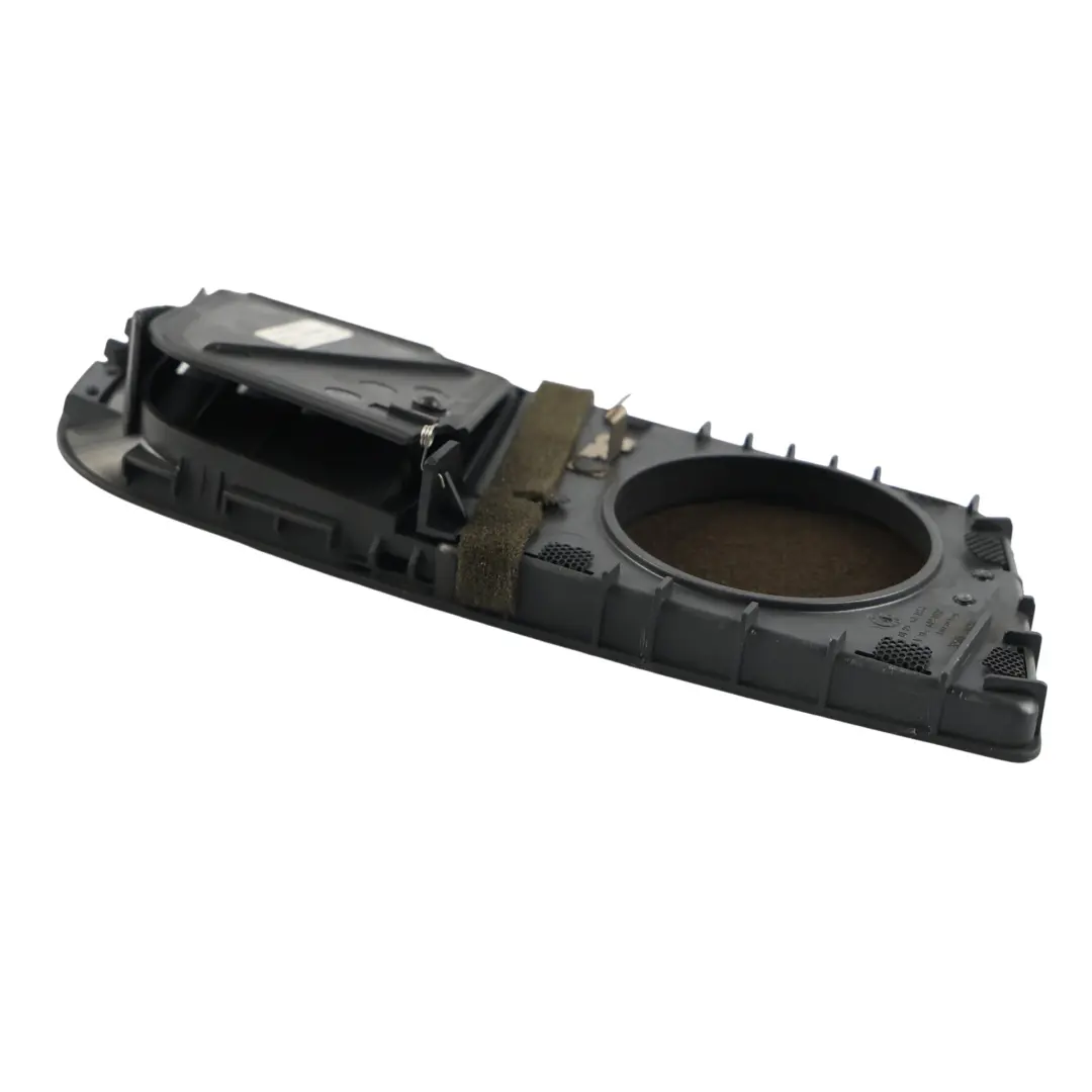 Griglia Aerazione Copertura Altoparlante Anteriore Destra per Audi A4 B7 con numero di parte 8H0819794A Audi A4 B7 Griglia Aerazione Copertura Altoparlante Anteriore Destra - SKU 8H0819794A-2 - Numero di parte 8H0819794A