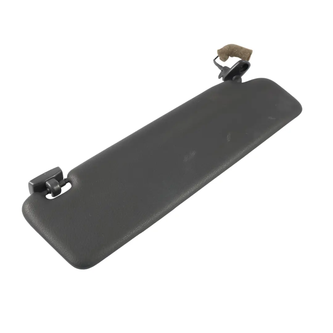 Parasol Espejo Iluminado Negro Izquierdo para Audi A4 B7 Cabrio con número de pieza 8H0857551N Audi A4 B7 Cabrio Parasol Espejo Iluminado Negro Izquierdo - SKU 8H0857551N - Número de pieza 8H0857551N