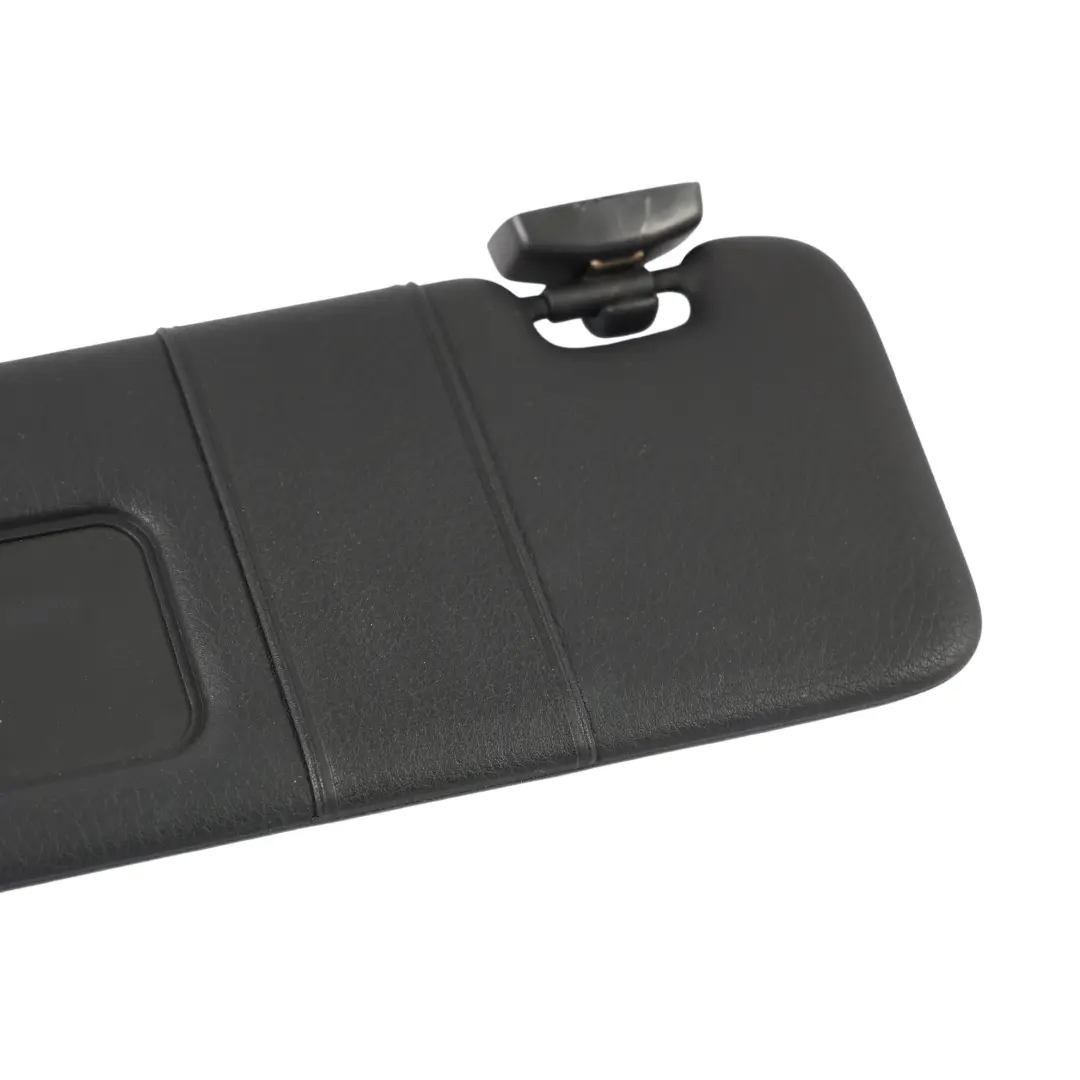 Pare-Soleil Miroir Éclairé Noir Gauche pour Audi A4 B7 Cabriolet à propos du numéro de pièce 8H0857551N Audi A4 B7 Cabriolet Pare-Soleil Miroir Éclairé Noir Gauche - SKU 8H0857551N - Numéro de pièce 8H0857551N