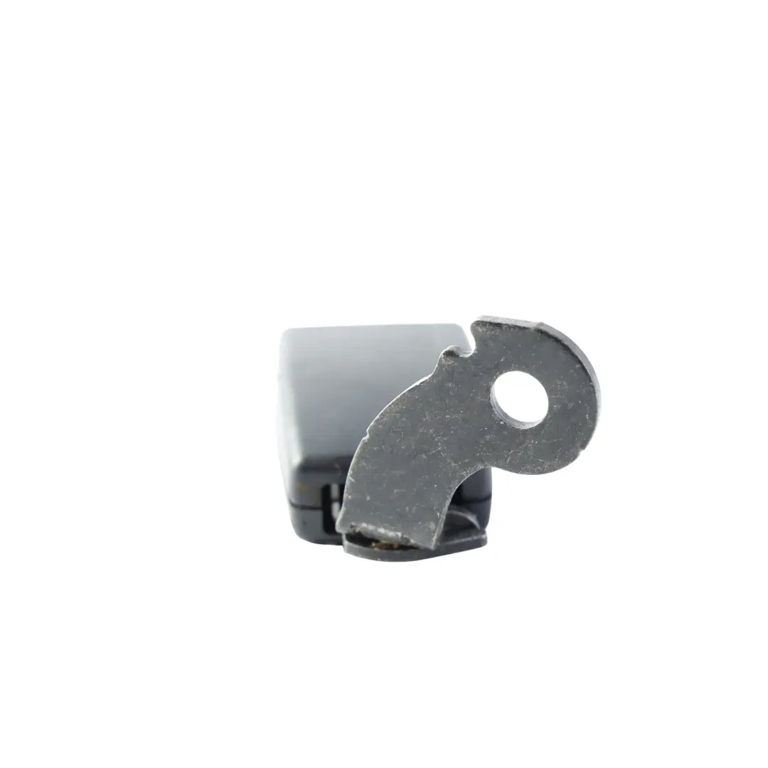 Hebilla Cierre Cinturón Seguridad Trasero Derecho para Audi A4 B7 Cabrio con número de pieza 8H0857740 Audi A4 B7 Cabrio Hebilla Cierre Cinturón Seguridad Trasero Derecho - SKU 8H0857740 - Número de pieza 8H0857740