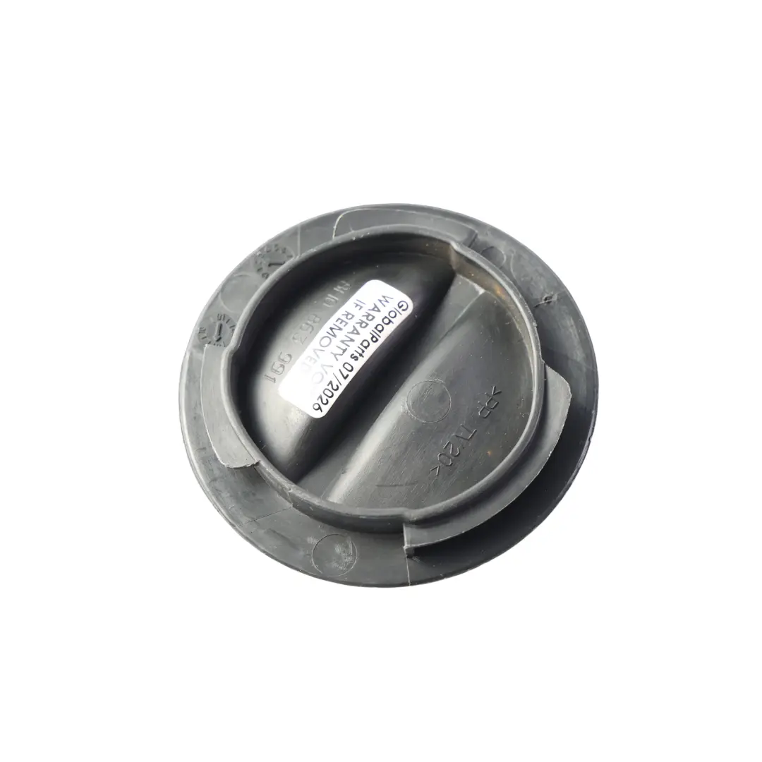 Audi A4 B7 Cabrio Cache Boulon Feu Coffre Arrière - SKU 8H0863991 - Numéro de pièce 8H0863991