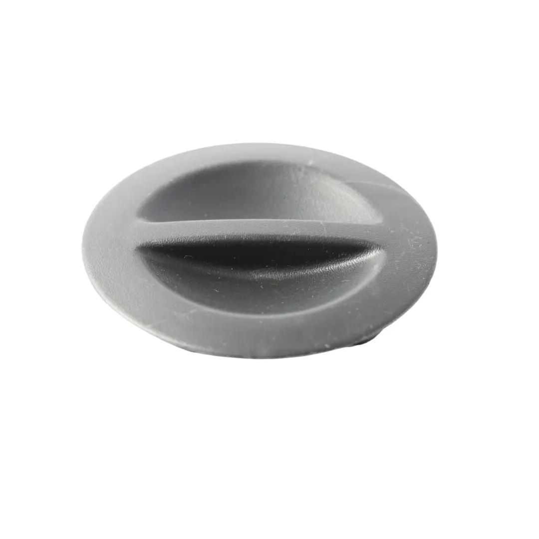 Boot Lid Light Cluster Bolt Access Cover to Audi A4 B7 Cabrio Rear with Part number 8H0863991 Audi A4 B7 Cabrio Rear Boot Lid Light Cluster Bolt Access Cover - SKU 8H0863991 - Part number 8H0863991