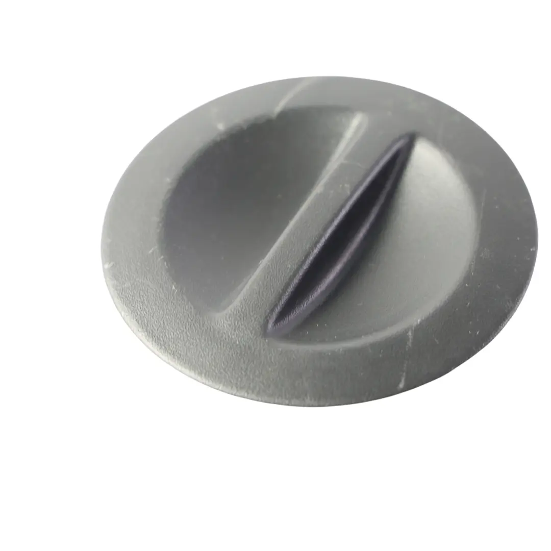Audi A4 B7 Cabrio Tapa Acceso Perno Luz Tapa Maletero Trasera - SKU 8H0863991 - Número de pieza 8H0863991