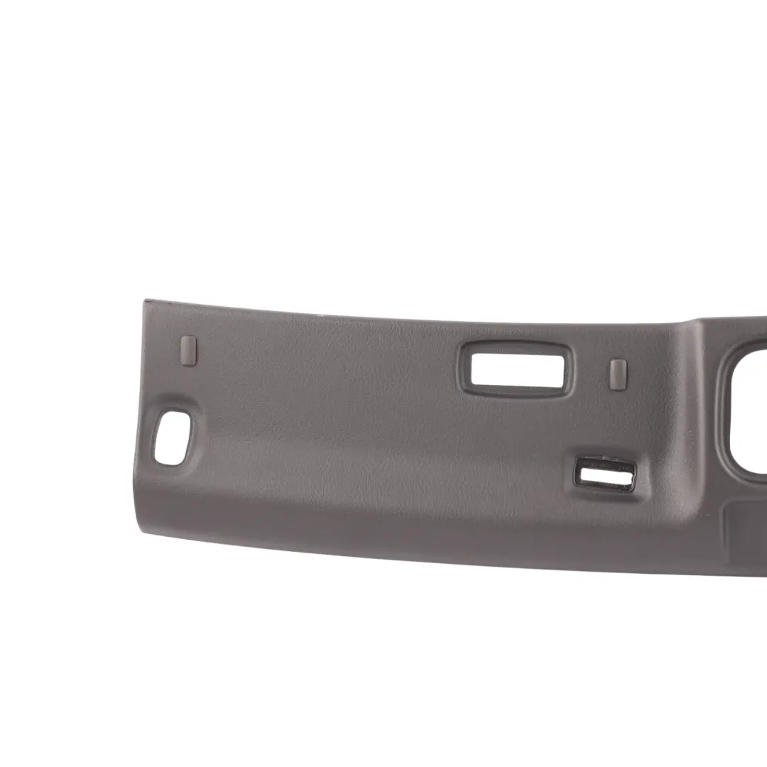 Innere Fenster Zierleiste Abdeckung Seelenschwarz 8H0867360 für Audi A4 B7 Cabriolet mit Teilenummer 8H0867360B Audi A4 B7 Cabriolet Innere Fenster Zierleiste Abdeckung Seelenschwarz 8H0867360 - SKU 8H0867360B - Teilenummer 8H0867360B