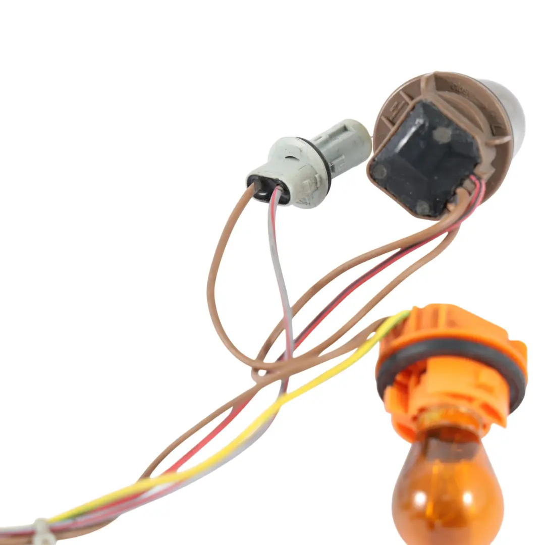 Light Wiring Cable Adapter Right O/S to Audi A4 B7 Cabriolet Rear with Part number 8H0945221C Audi A4 B7 Cabriolet Rear Light Wiring Cable Adapter Right O/S - SKU 8H0945221C - Part number 8H0945221C