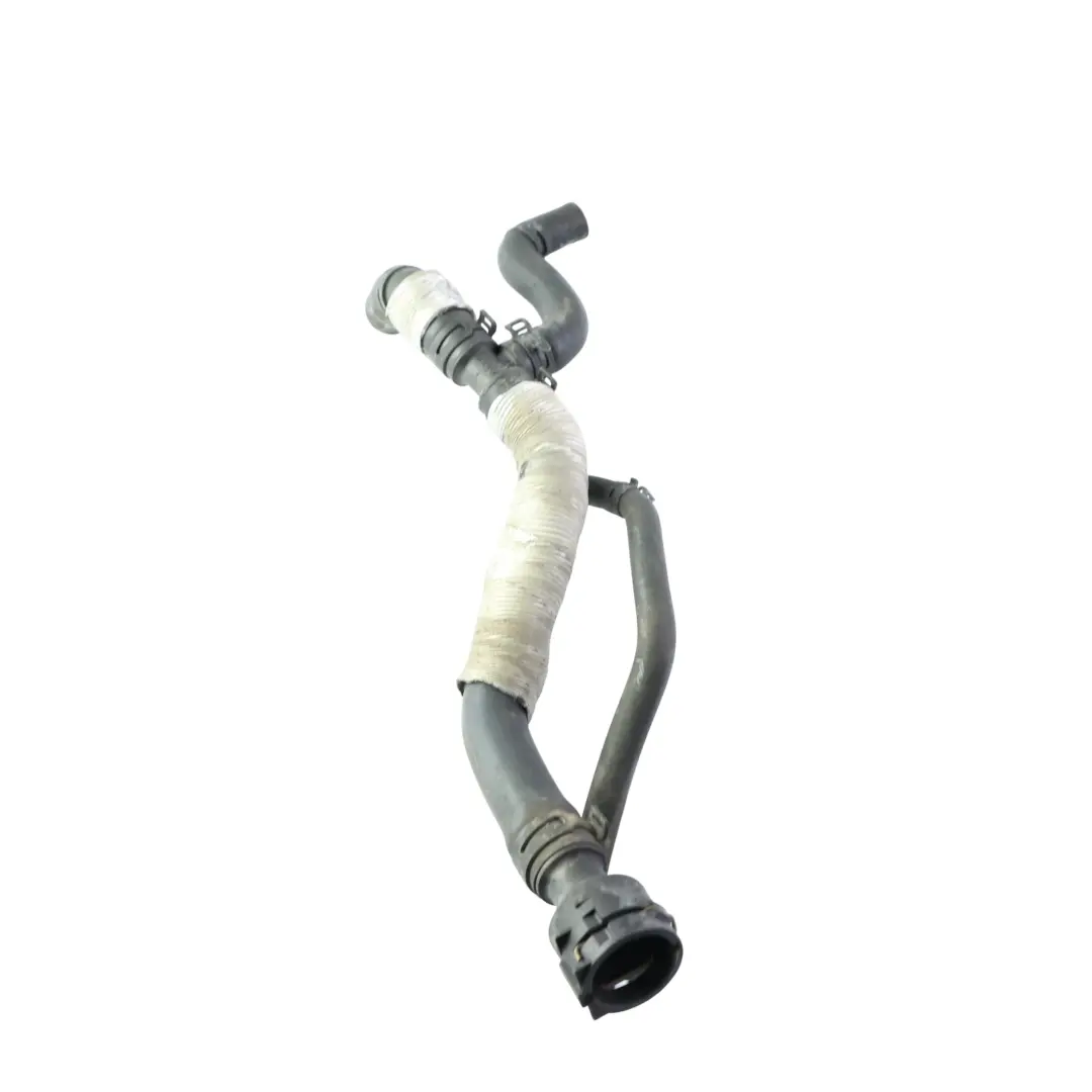 Tubo Manicotto Liquido Refrigerante Automatico per Audi TT TTS 8J con numero di parte 8J0121157A Audi TT TTS 8J Tubo Manicotto Liquido Refrigerante Automatico - SKU 8J0121157A - Numero di parte 8J0121157A